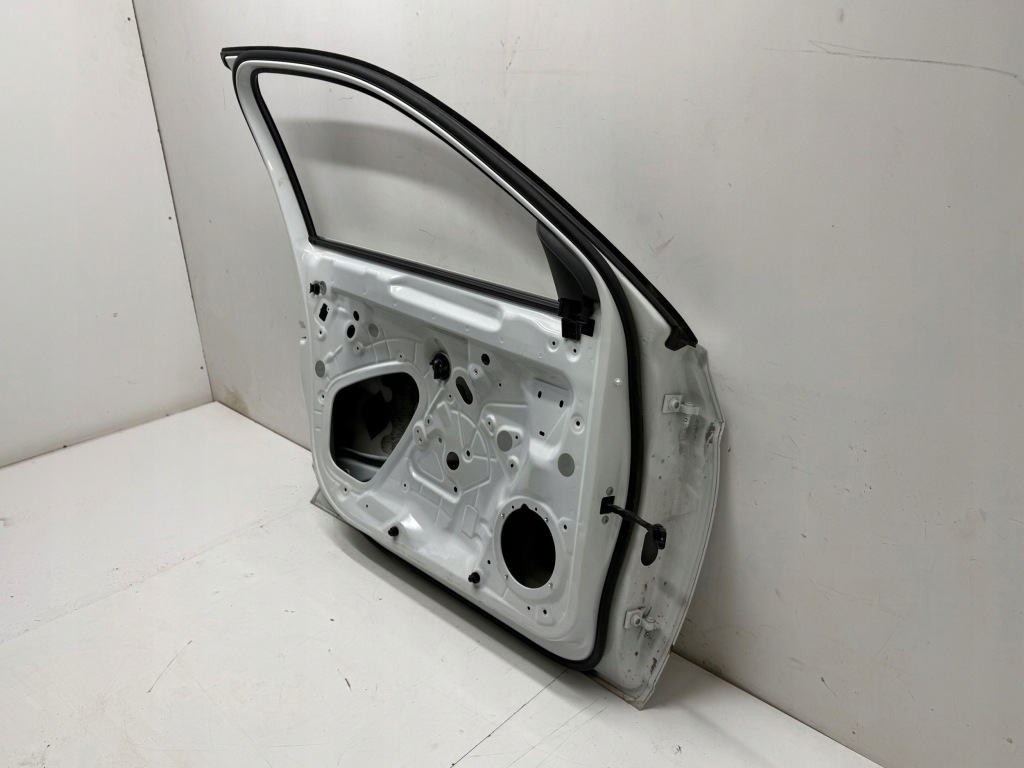 Купити 2023 volkswagen jetta америка дверей передні