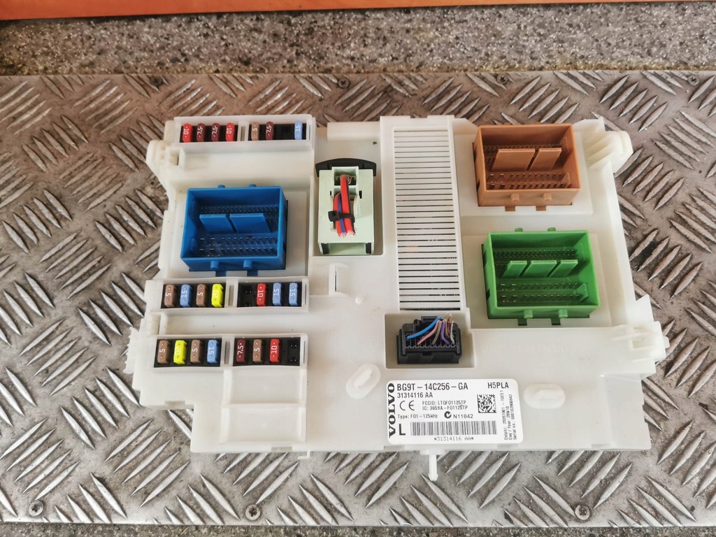 фото №1, Модуль cem volvo v60 3131416aa