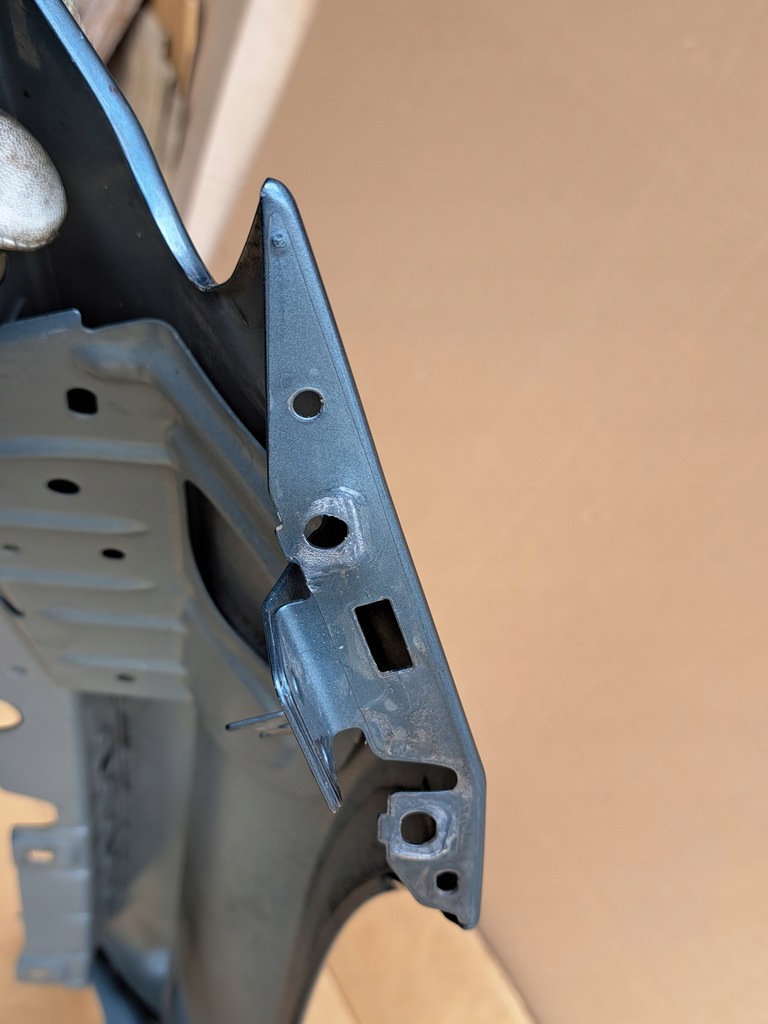 фото №9, Mercedes w214 крыло передний левый bez покраска