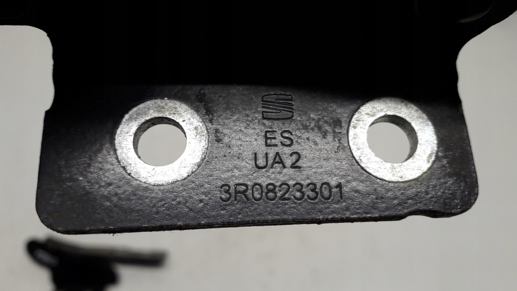 фото №2, Seat exeo 08- петля петлі капот перед l+p 3r0