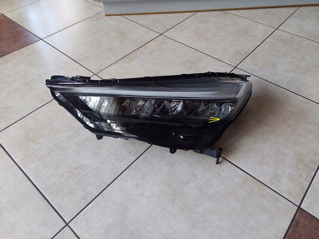 фото №1, Лампа - ліва - full led - honda hr-v iii - 2021