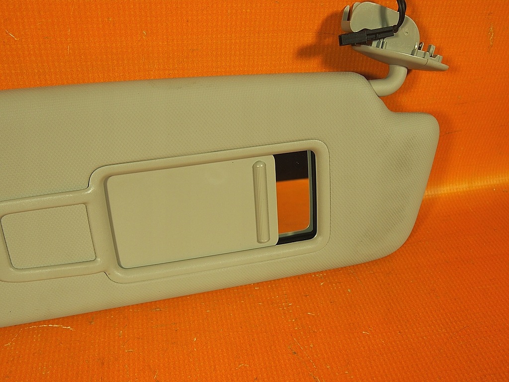 фото №9, Audi a5 8t захист сонцезахисна права 8k0857552