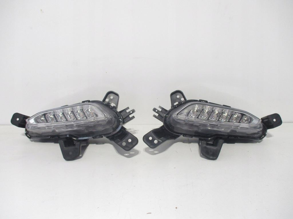 фото №1, Противотуманная фара led правый левый hyundai i30 i-30 новый