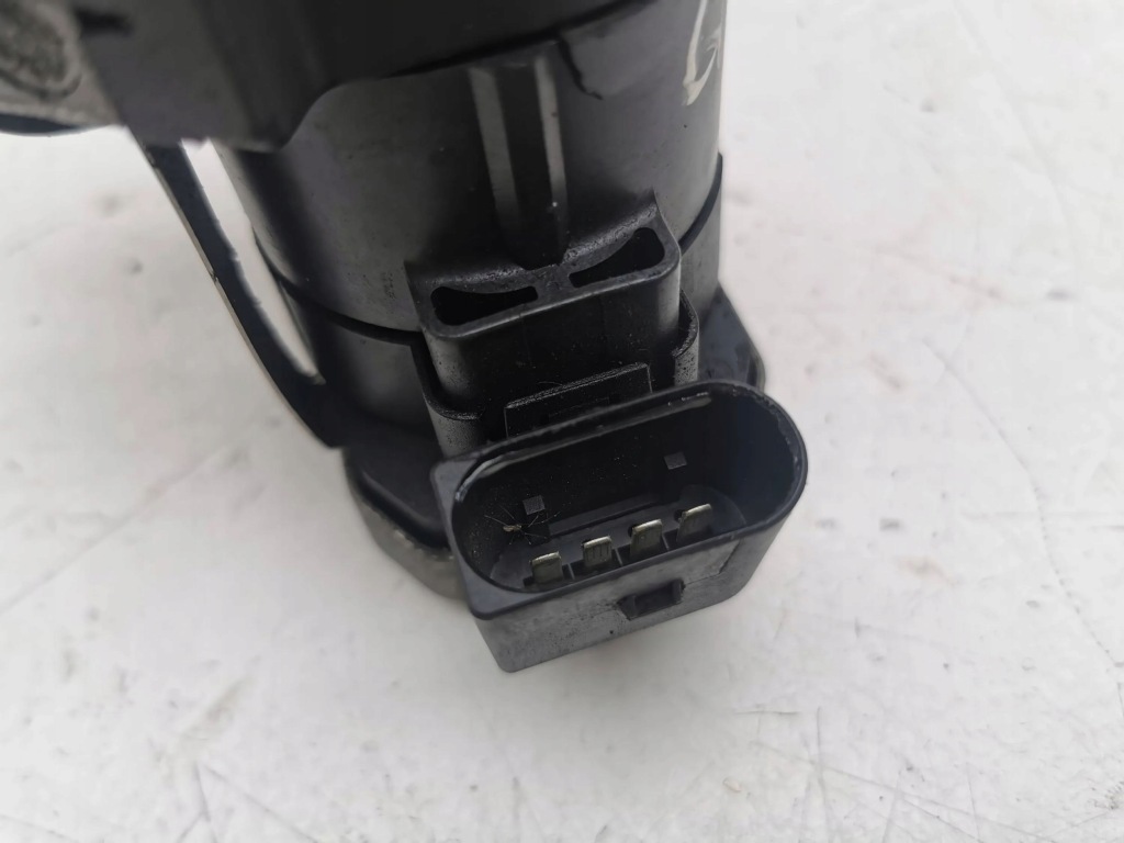 фото №8, Jeep grand cherokee wk 2005 клапан egr