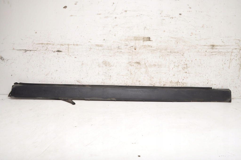 фото №1, Volvo xc60 ii молдинг накладка порог правая 31420623