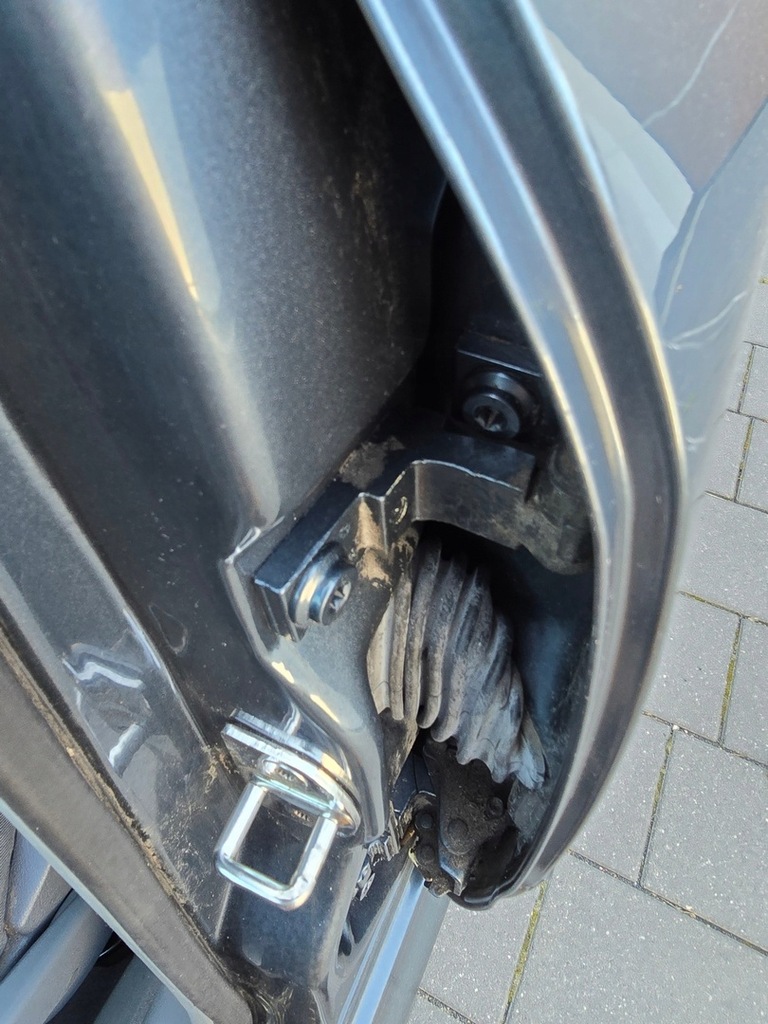 фото №12, Петля дверь перед задняя правая левая сторона skoda octavia 1 i 1996-2010 9910