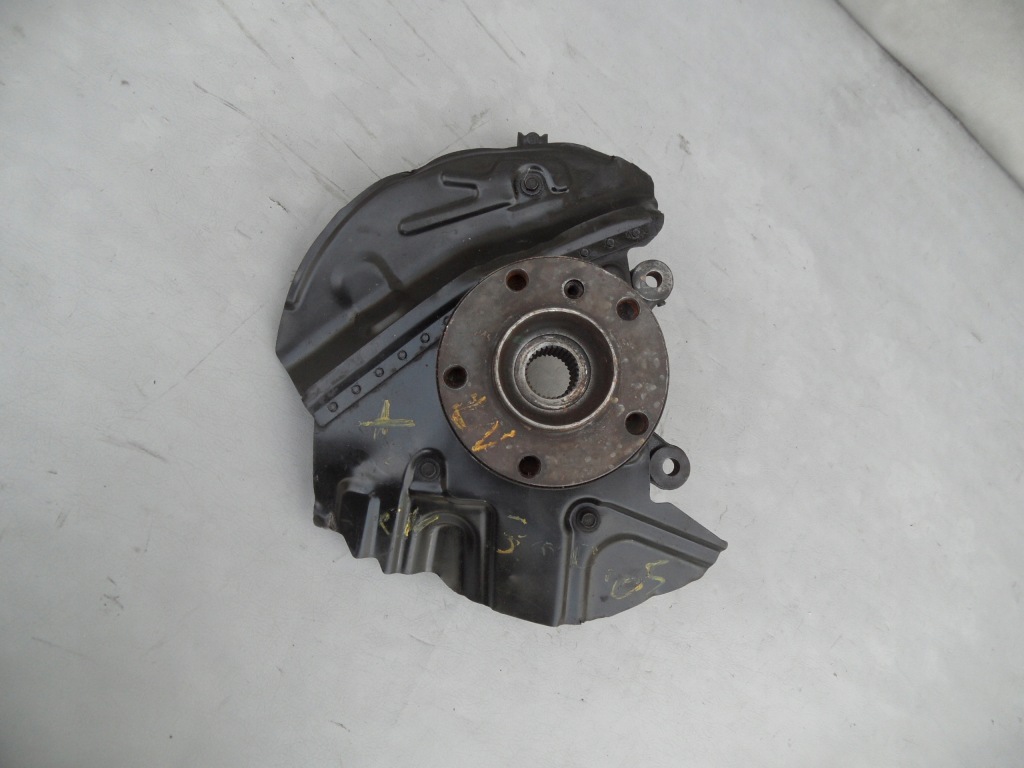 Купити Поворотний кулак ступиця лівий перед bmw x5 e53