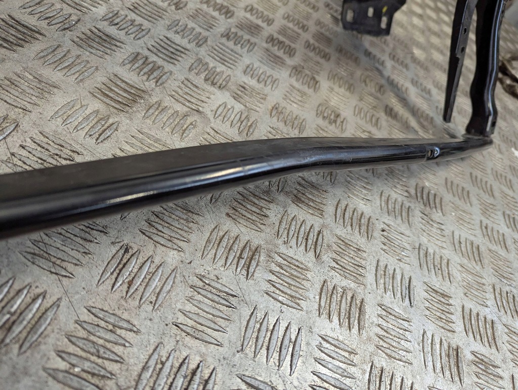 фото №9, Audi a3 8y 2020-2025 балка усилитель бампера перед передние 8y0807109