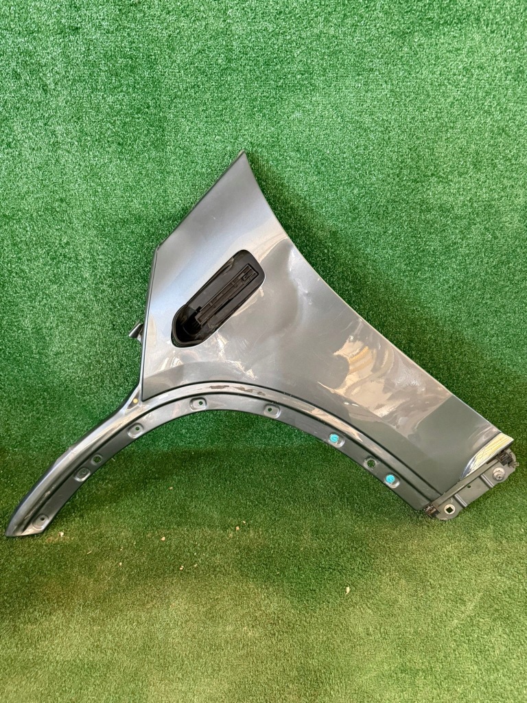 фото №1, Лівий передній крила mercedes eqs suv