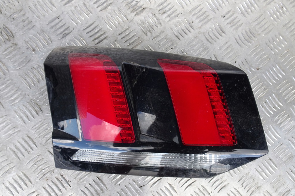 фото №1, Peugeot 5008 ii ліва лампа led задня w кришка