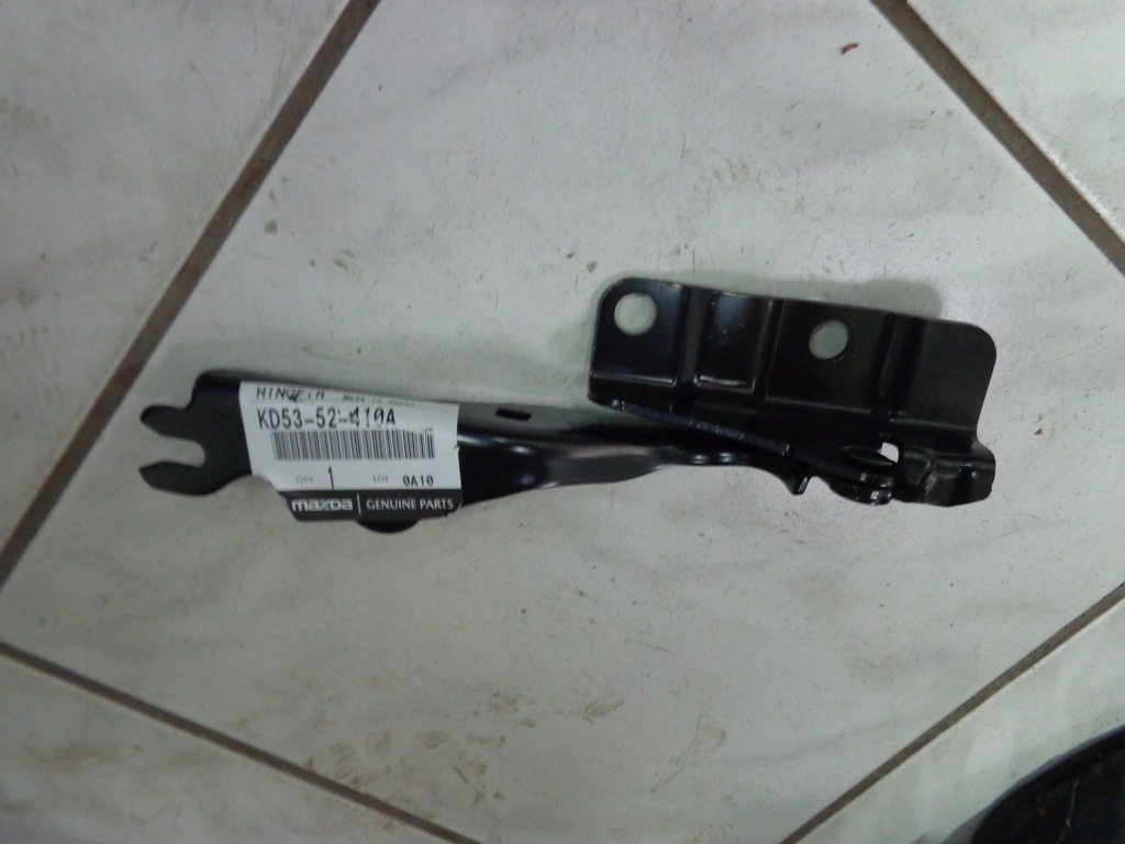 фото №1, Mazda cx5 2012-2017 петля капот правий новий oryg.