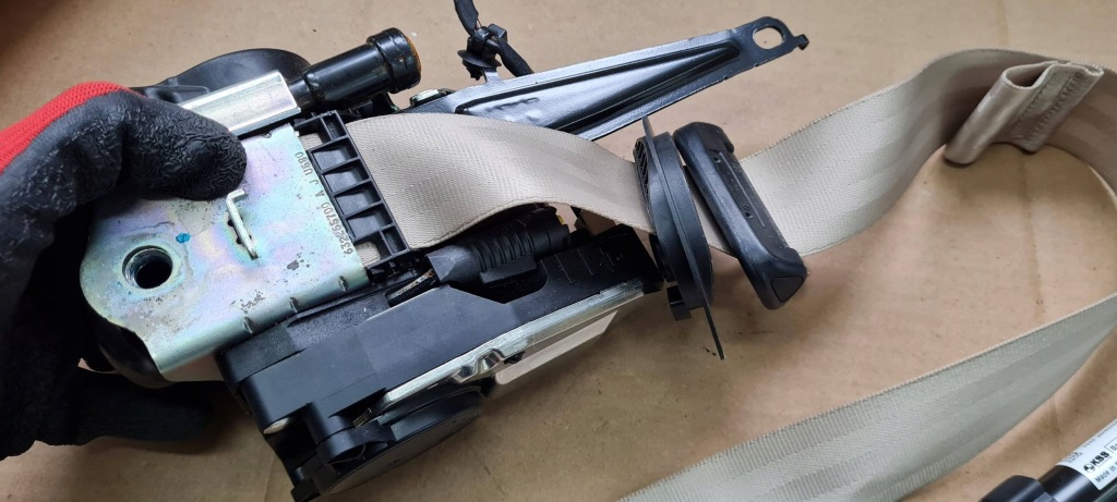 Q5 80a sq5 ремень безопасности правый  перед натяжитель 80a857620 80a857706m америка Доставка