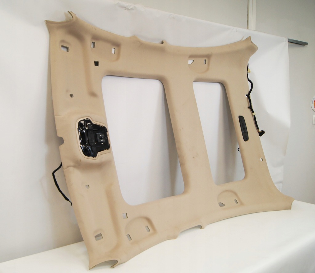 фото №7, Стеля бежева люк alfa romeo giulia 18r