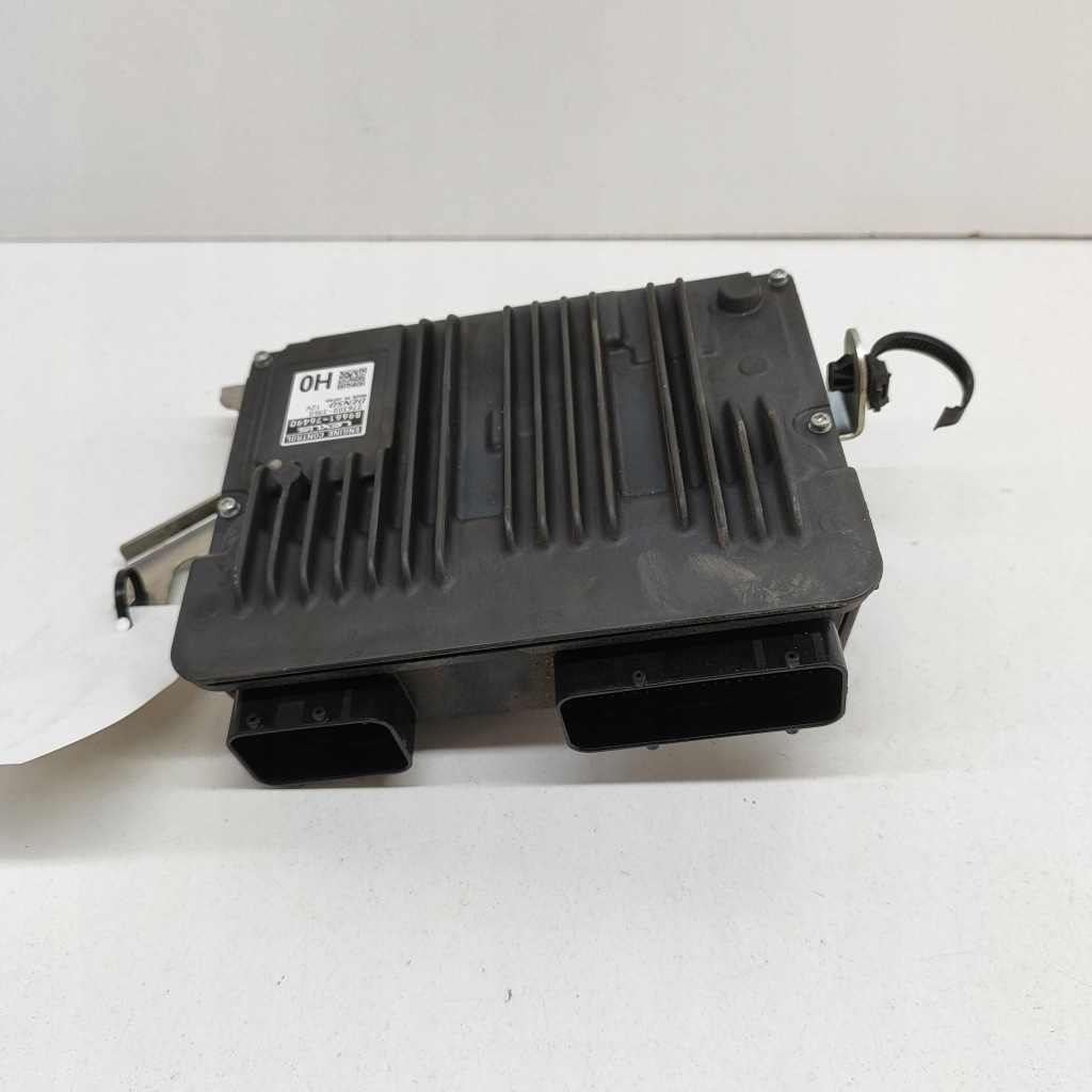 Купить Lexus ux 2020 блок управления / модуль ecu