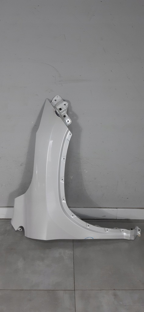 Lexus rx 4 iv 2015- крыло  правый  перед передний Цена