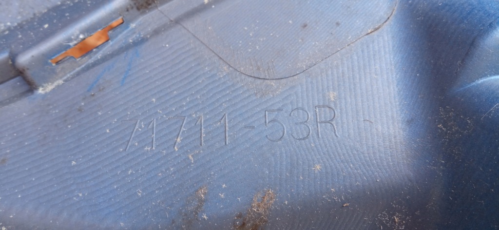 Suzuki swift mk8 viii 17- бампер перед передний 71711-53r с Разборки