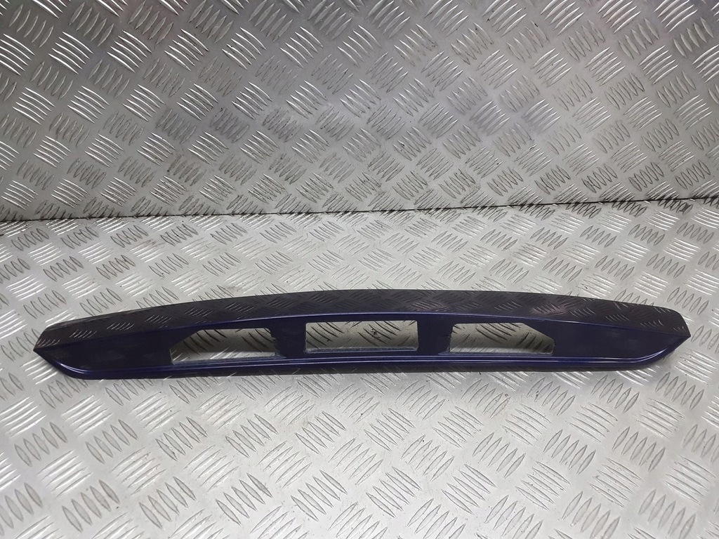 фото №1, Накладка крышки mazda 6 gg