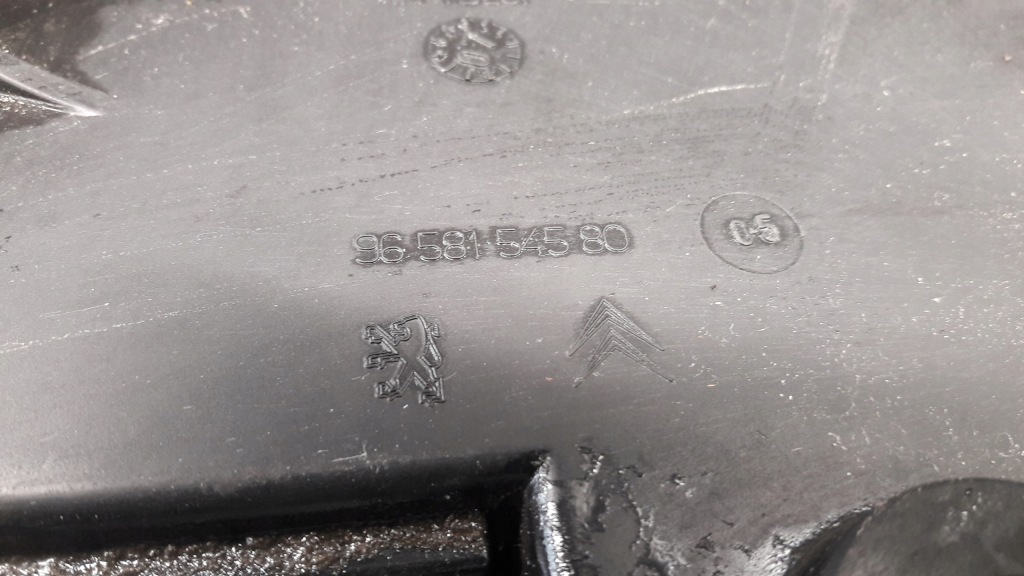 Купить 9558154580 корпус решётки радиатора бачок жидкость fap c4 picasso 1,6 hdi