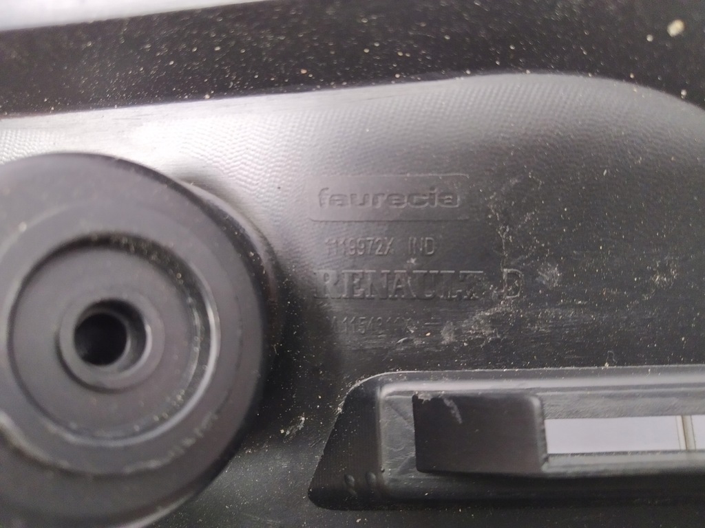 фото №12, Renault zoe направляющая бампера правый левый перед