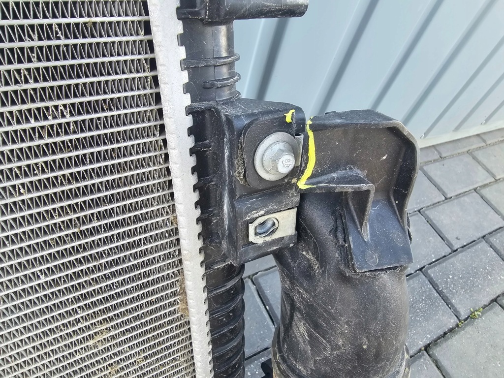 Купити Ford edge рестайлінг  19- радіатор вентилятор інтеркулер f2g38c607dc америка