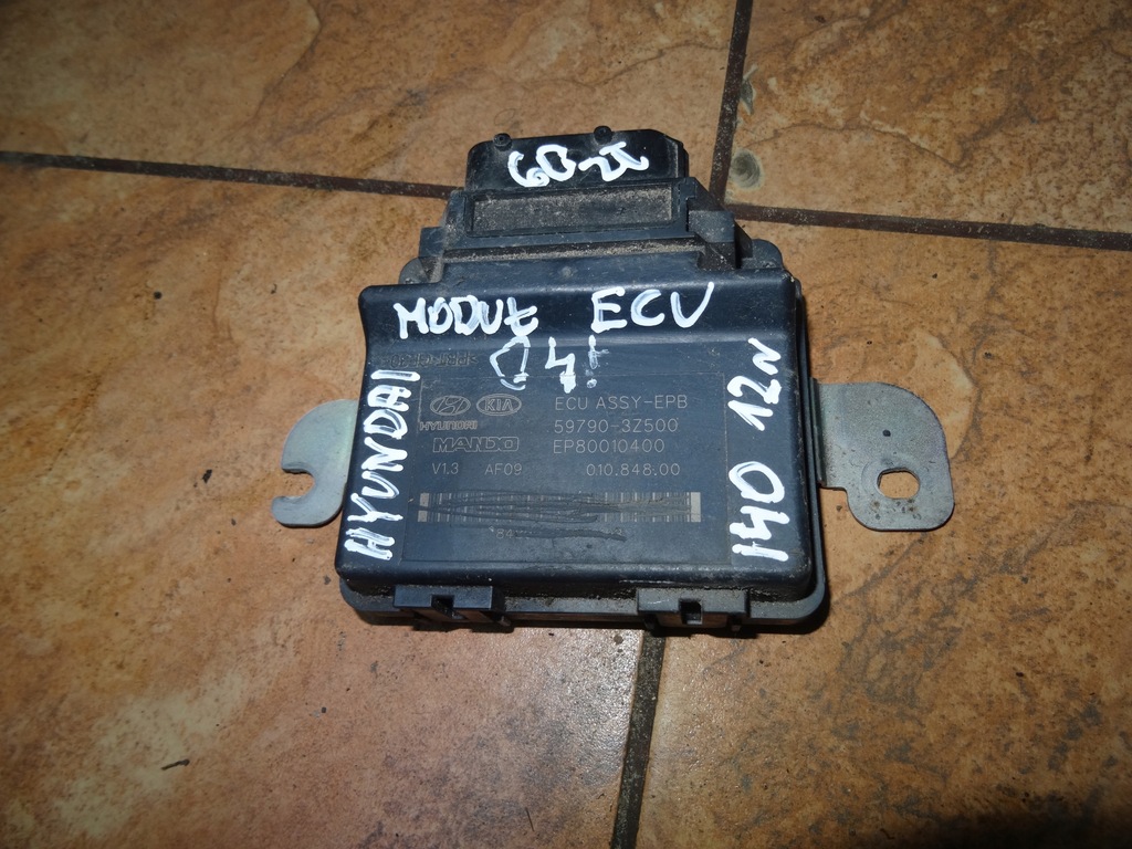 фото №1, Hyundai i40 модуль ecu 597903z500