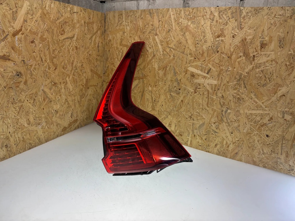 фото №1, Volvo xc40 2022 лампы задние