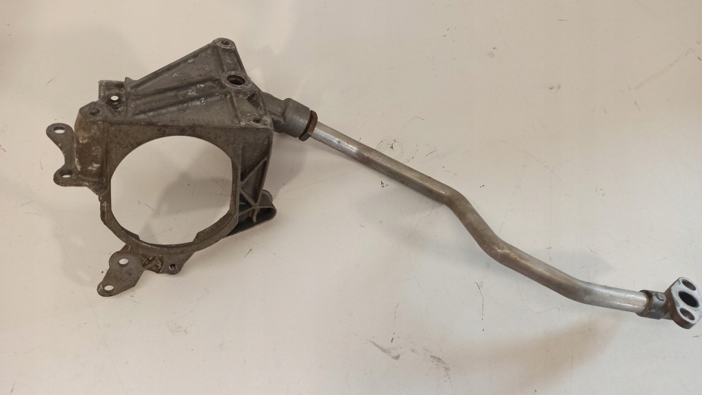 фото №1, Porsche cayman s кронштейн насоса 9971131371r