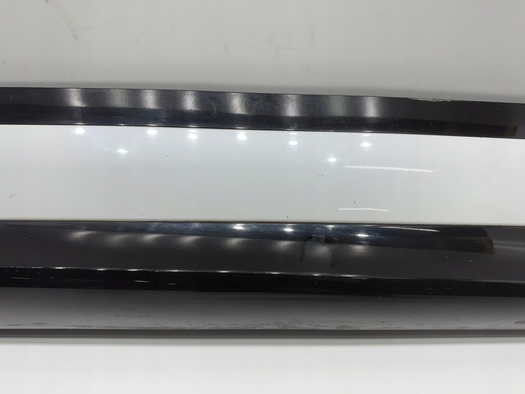 фото №3, Land rover evoque ii r dynamic молдинг дверь правая перед передняя k8d221064b