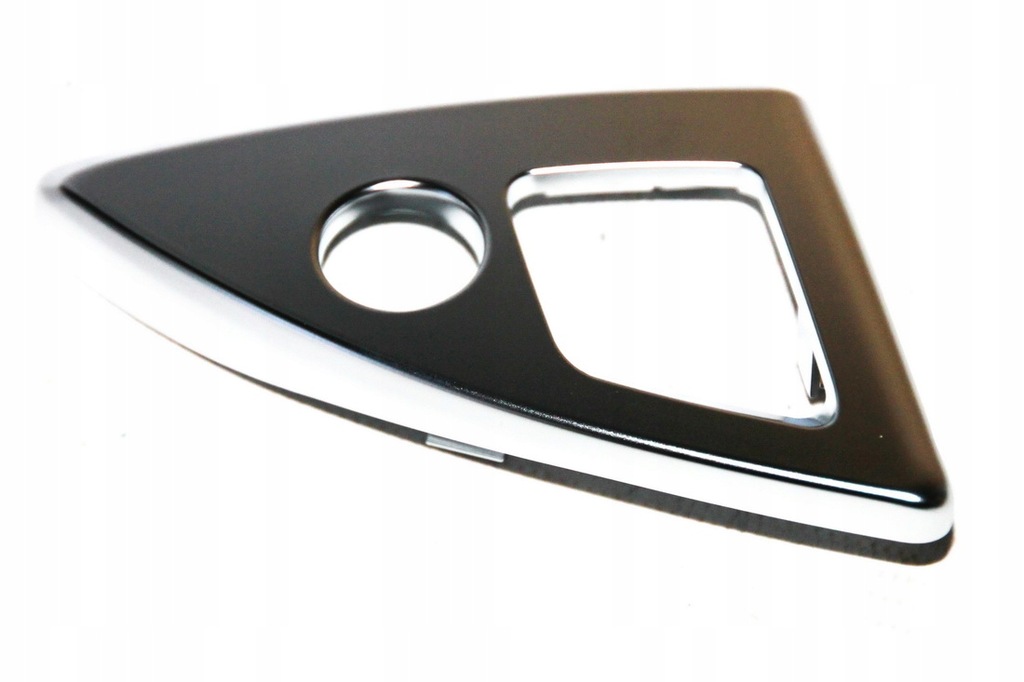 фото №12, Кронштейн протитуманної фари ліва bmw f32 f33 f36 418 420