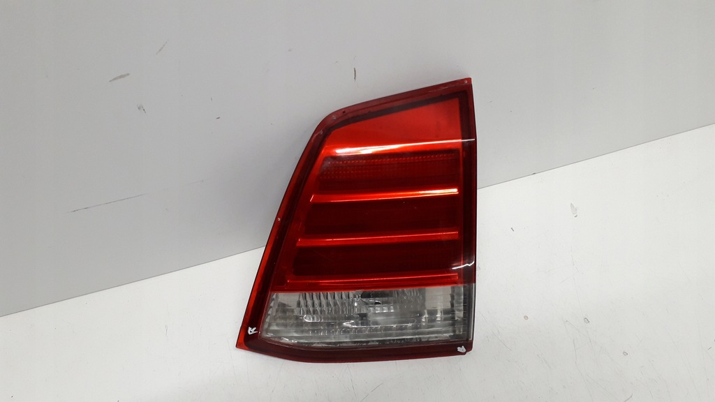 фото №1, Toyota land cruiser 200 08- лампа задняя правая led