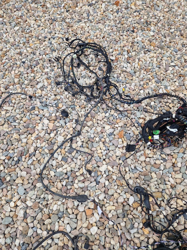 фото №8, Audi a3 8v lift hb 2.0 tdi электропроводка комплектная жгут салона двигателя