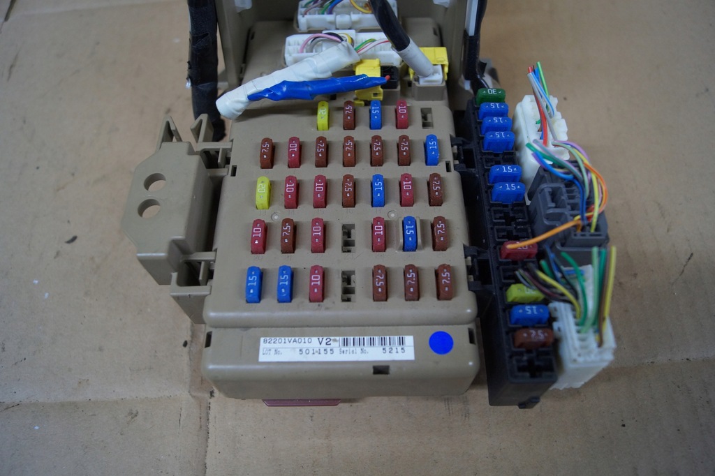 фото №5, Коробка предохранителей subaru wrx sti 82201va030