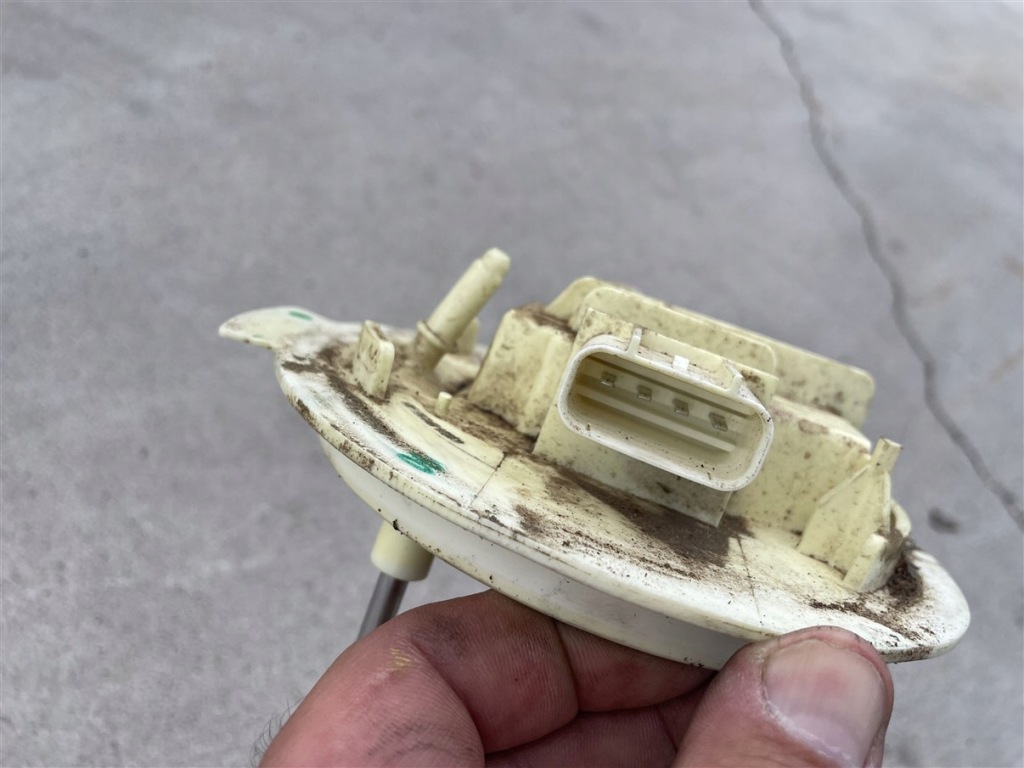 фото №8, Помпа топлива поплавок w бак 16-19r 2.0 ecoblue ford transit mk8 rwd