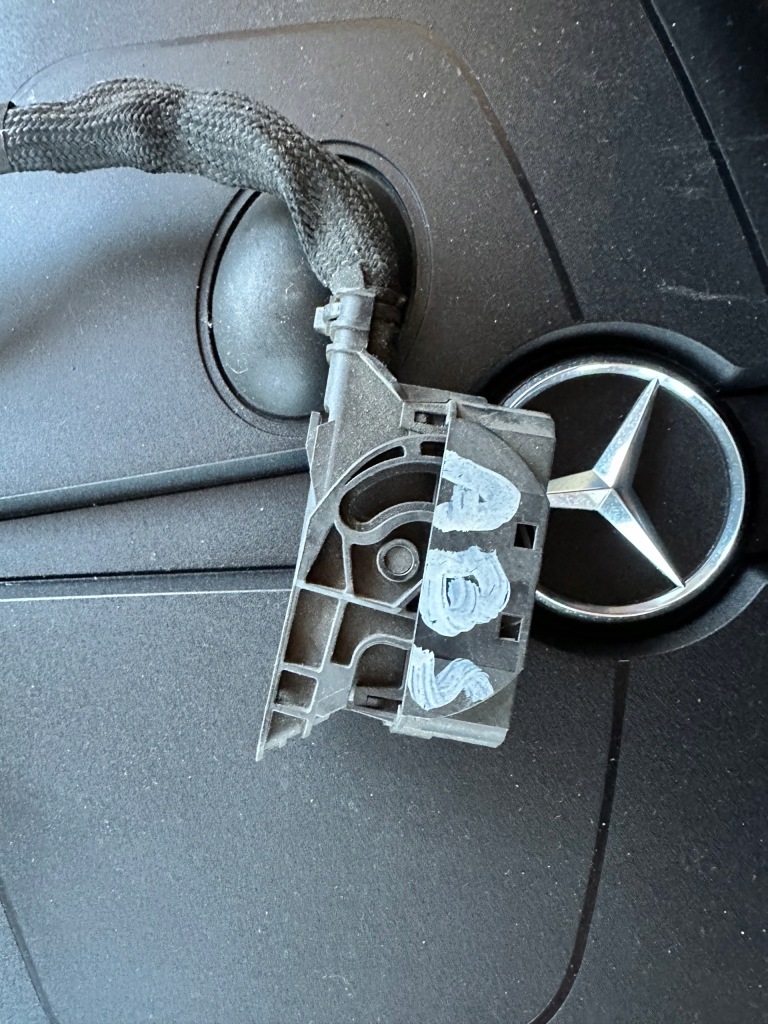 Mercedes b klasa w246 штекер колодка насоса abs электрическая wiązkai instalac Киев