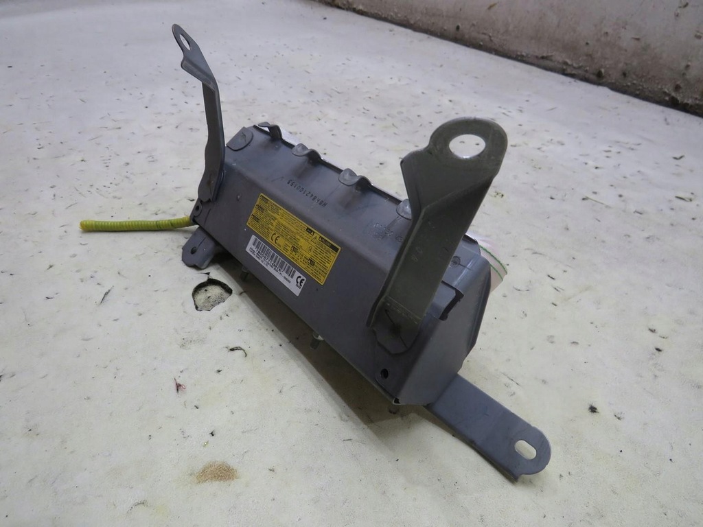 фото №5, Подушка air bag коленная toyota rav 4 iv 2.0 d4d h8h842100153