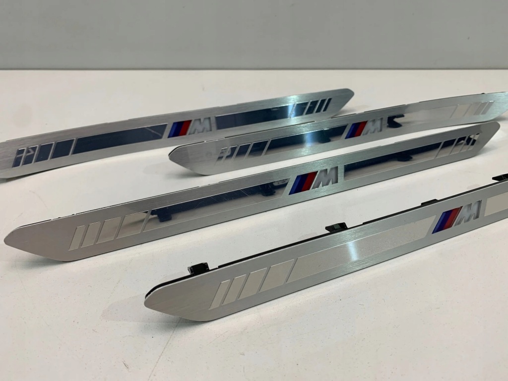 фото №4, Bmw xm g09 x7 g07 накладки пороговые led m набор 8069271