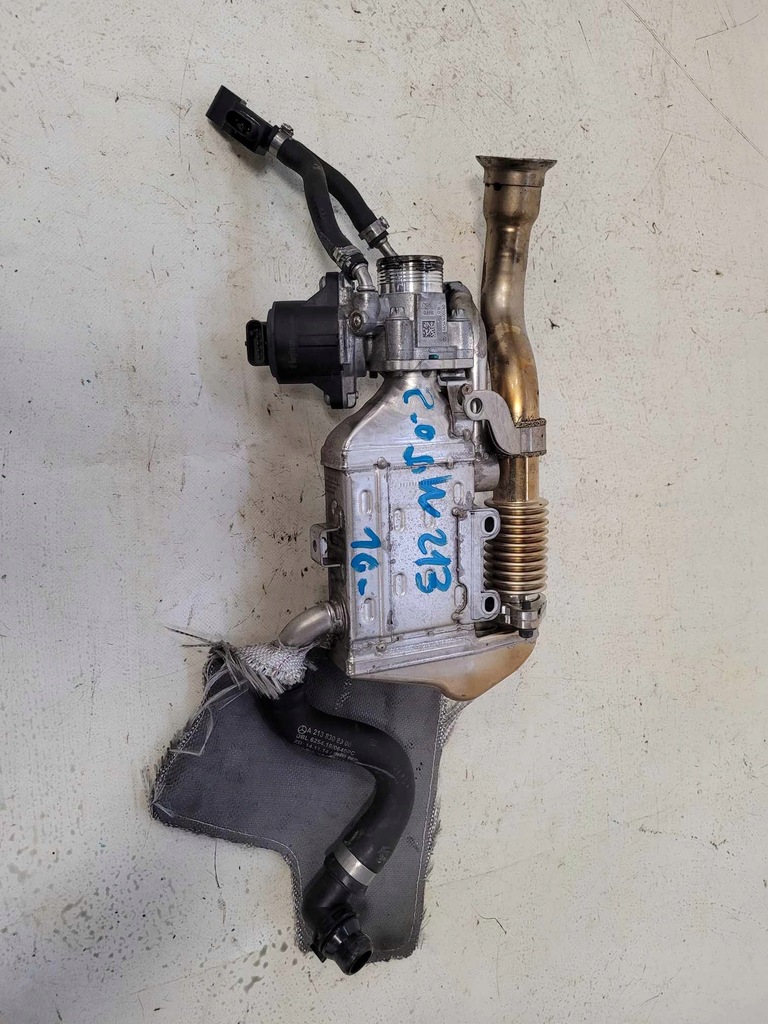 фото №1, Радиатор выхлопных газов клапан egr a6541400460 mercedes w213