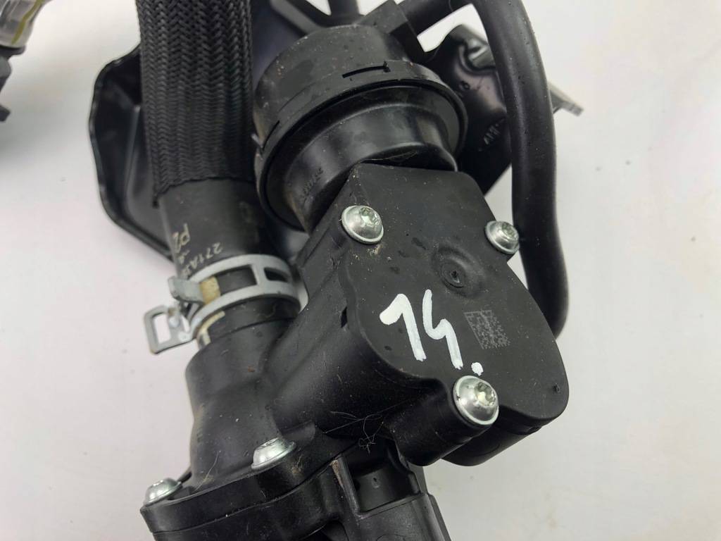 фото №8, Renault 1.3 tce труба клапан 922309109r 271a39016r