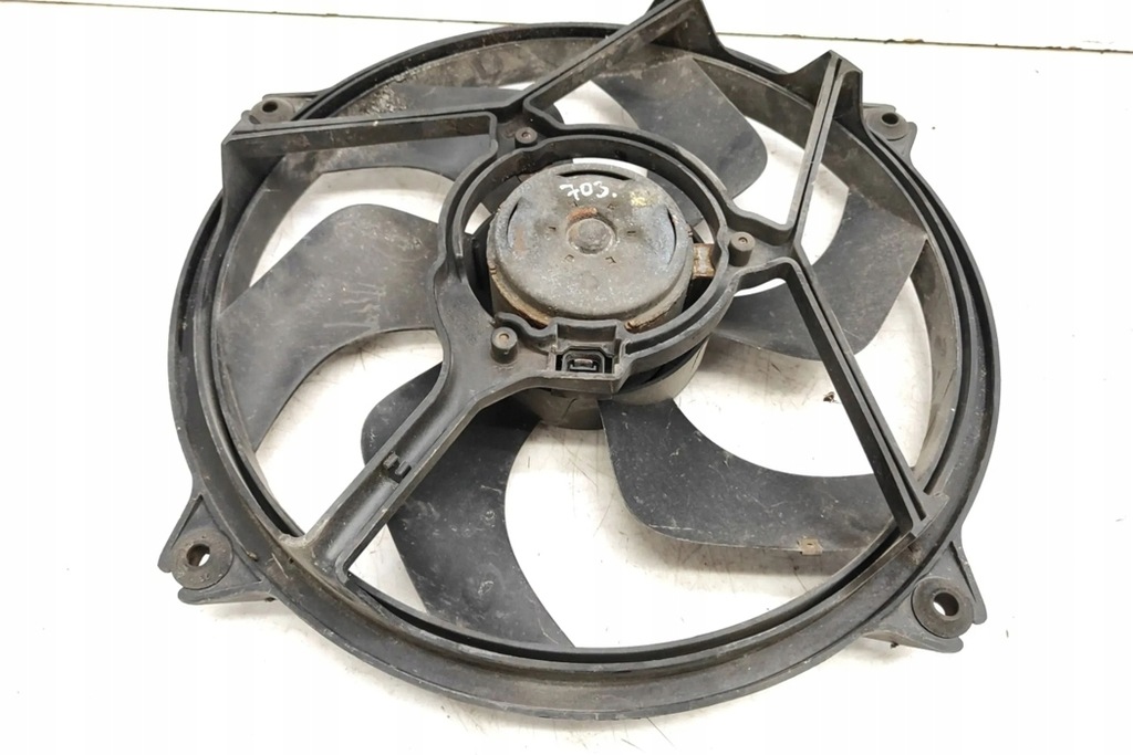 фото №9, Вентилятор радиатора citroën xsara picasso n68 1831237016 2.0l дизель