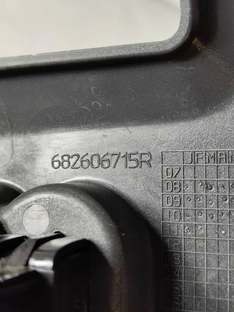 фото №7, Dacia sandero i 08- панель dekor середній панелі приладової панелі кнопки вікон