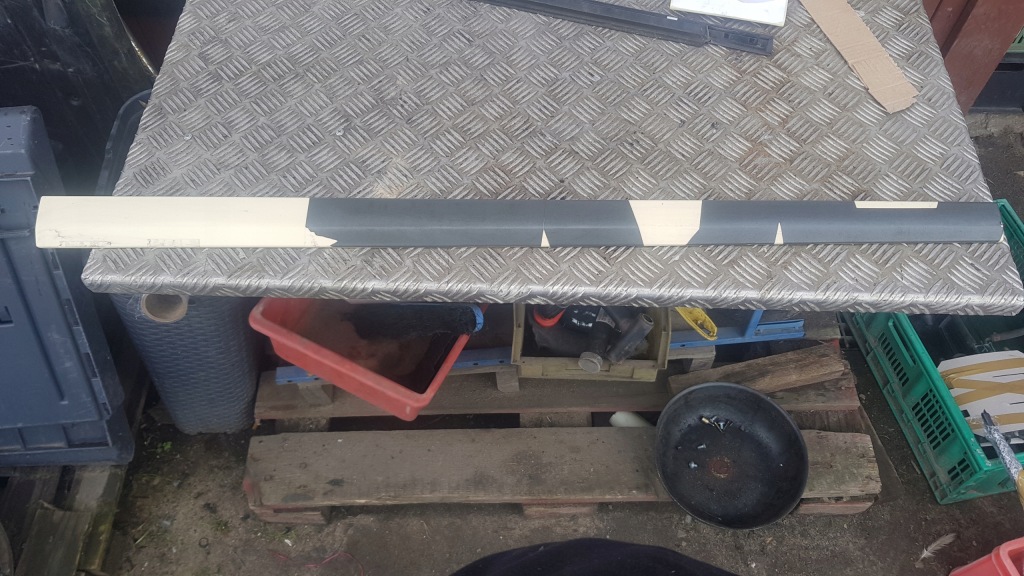 фото №2, W211 молдинг двері ліва перед lift budyn majonez