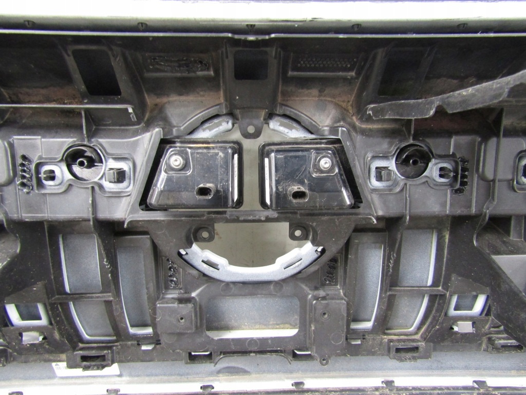 фото №9, Бампер перед передний vw id5 id.5 id 5 11e 22- ремни led