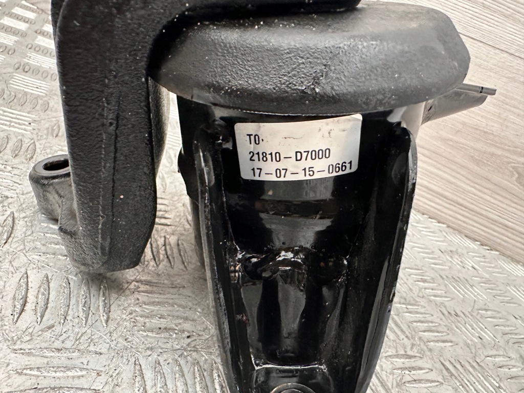 фото №10, Hyundai tucson ii iii 15-20 кронштейн подушка кронштейн двигуна 21810-d7000