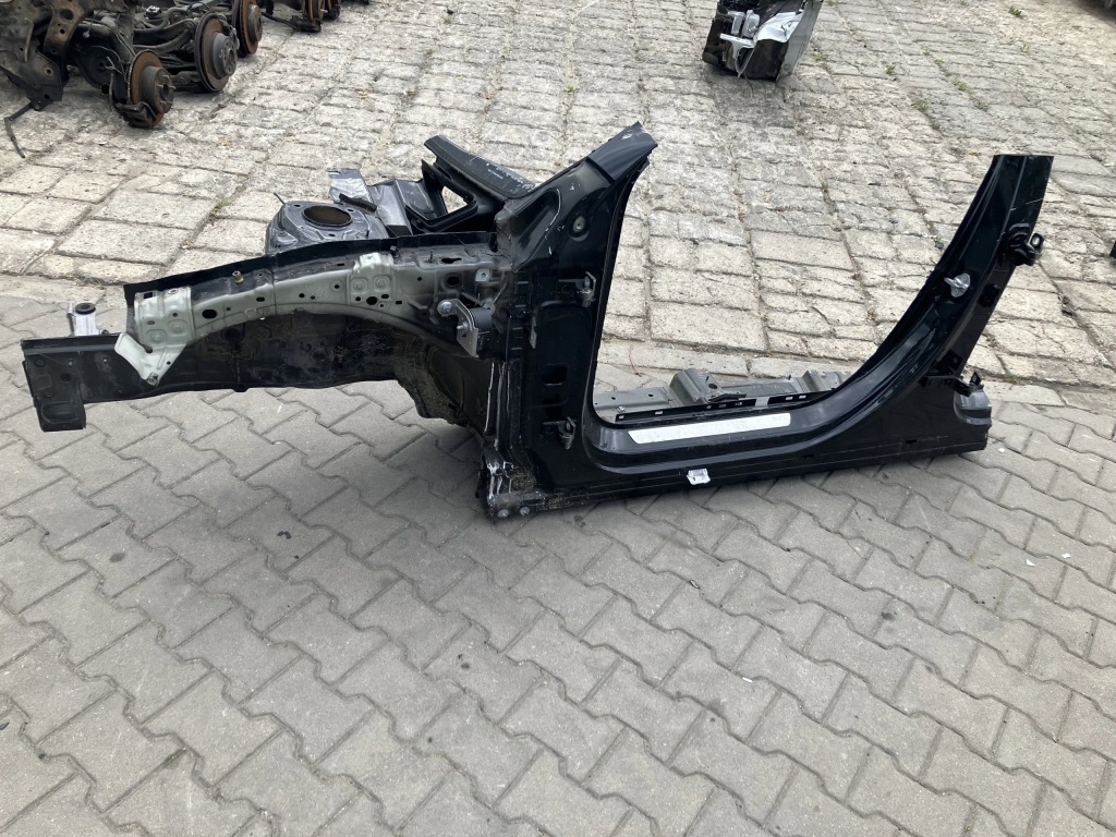 Купити Лонжерон ліва + поріг mercedes a klasa w177 hb лак 191