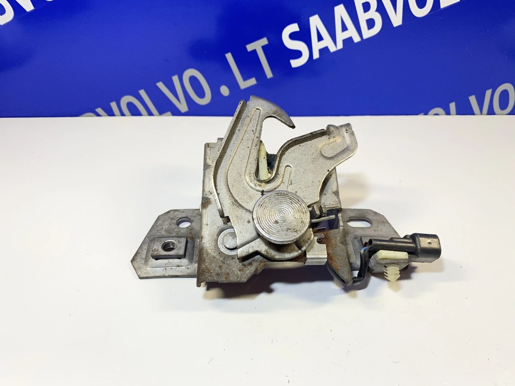 фото №1, Volvo v50 2005 замки