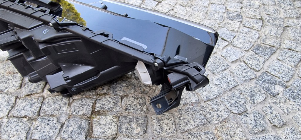 фото №6, Toyota bz4x лампа ліва лінза