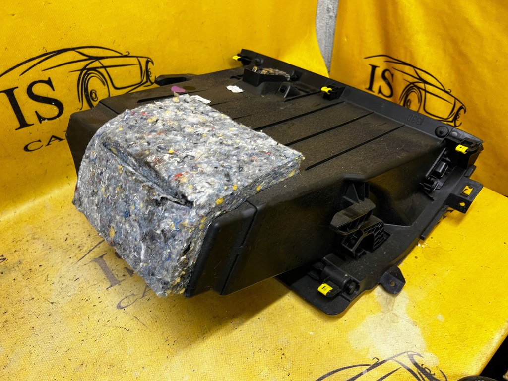 фото №8, Бардачок пасажира панелі консолі renault megane iv