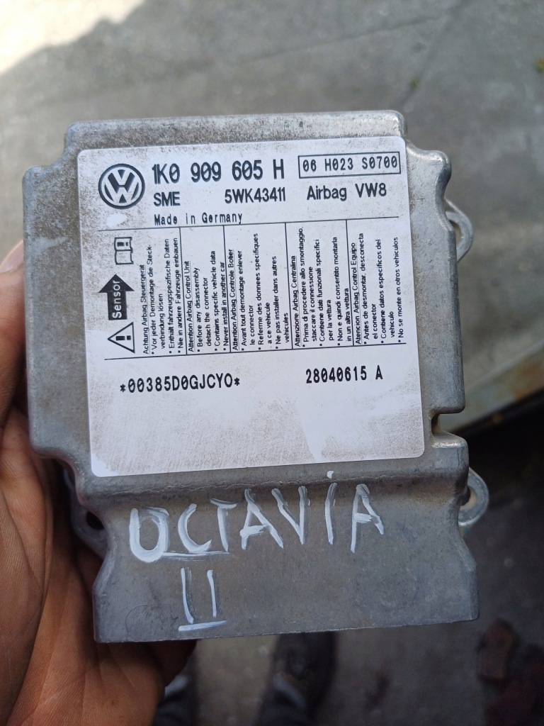 фото №1, Датчик модуль подушек 1k0909605h skoda octavia ii 1.6b 06r