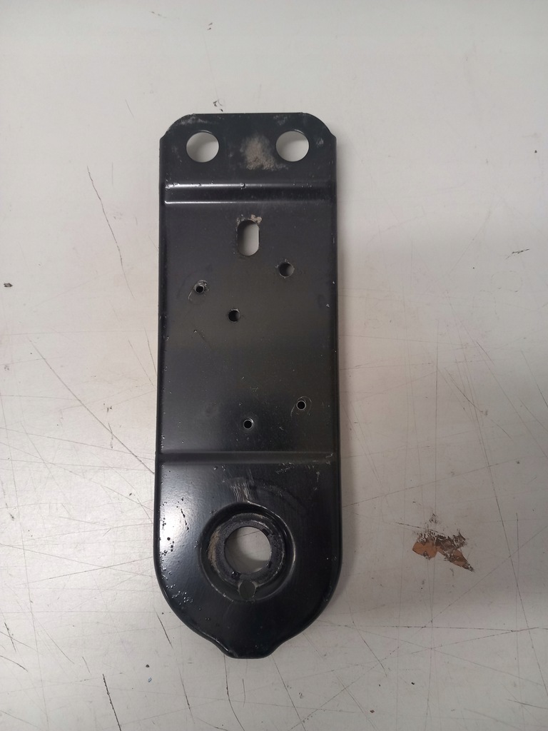 фото №1, Кронштейн кронштейн балка volvo v60 ii