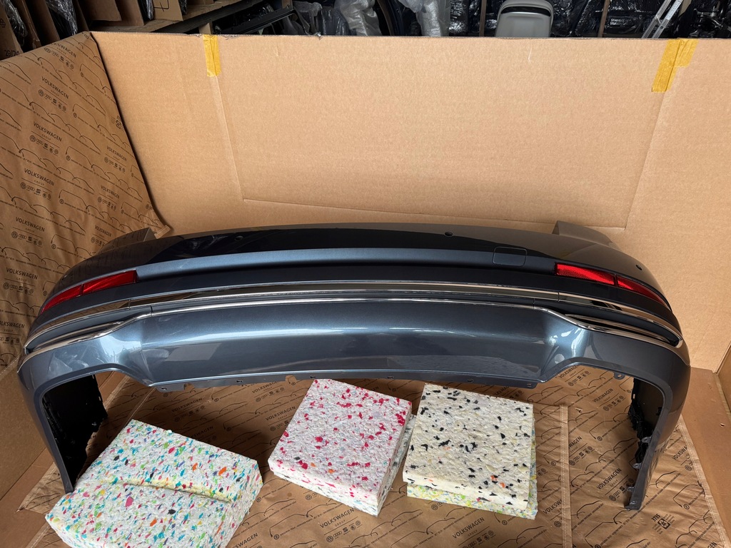 фото №10, Audi a8 d5 4n кришка багажника бампер лампа лампи накладка задня комплект 4n0807511a 2020r